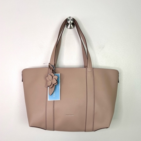 Draper James ELLE TOTE  w/Flower Key Fob - Beige Pebble - Picture 3 of 5